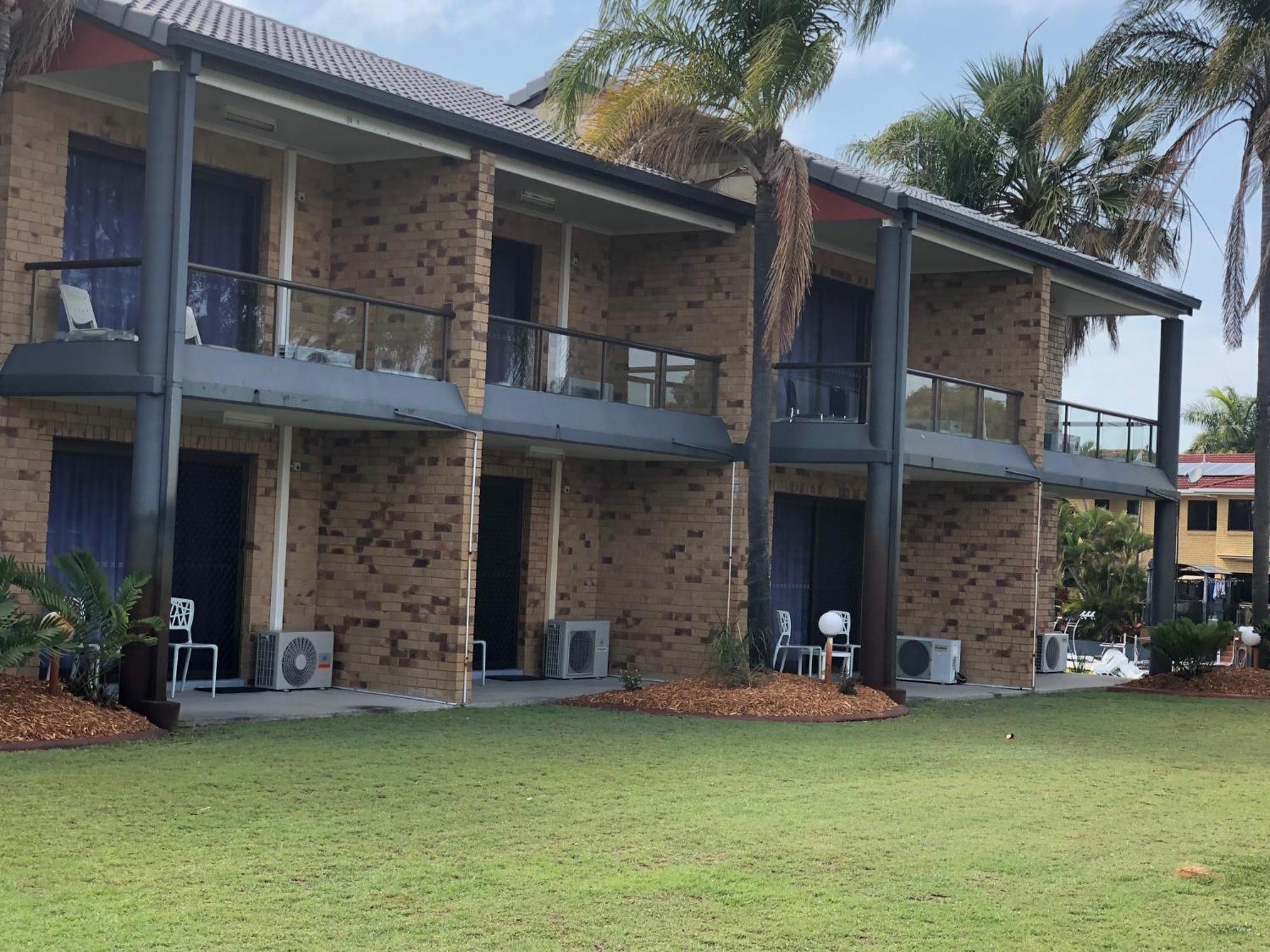 Bribie Waterways Motel Bongaree Ngoại thất bức ảnh