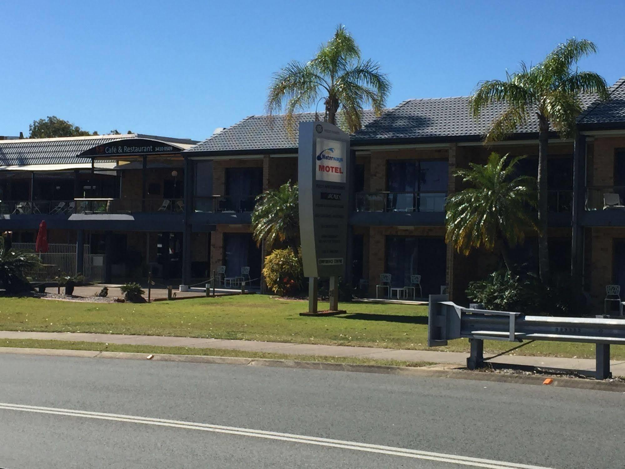 Bribie Waterways Motel Bongaree Ngoại thất bức ảnh