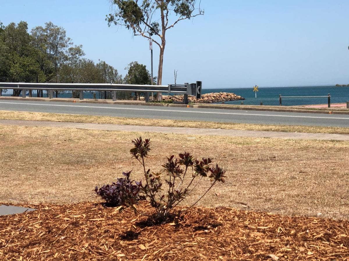 Bribie Waterways Motel Bongaree Ngoại thất bức ảnh